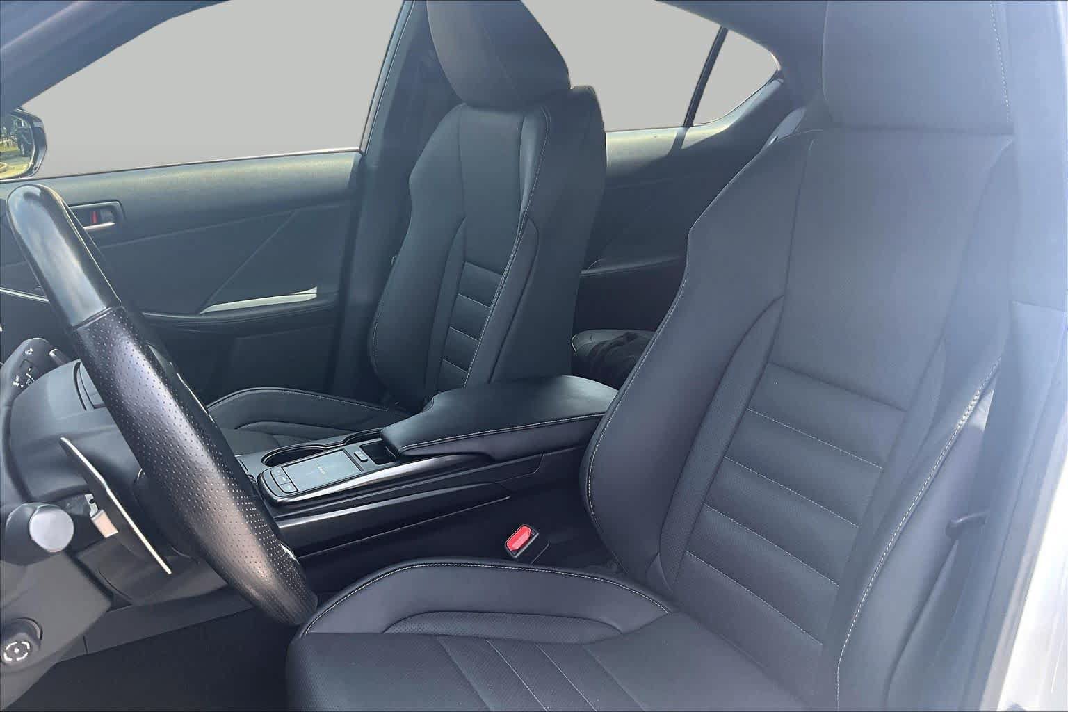 Used 2023 Lexus IS 350 F Sport w/ Memory Package RWD image 8