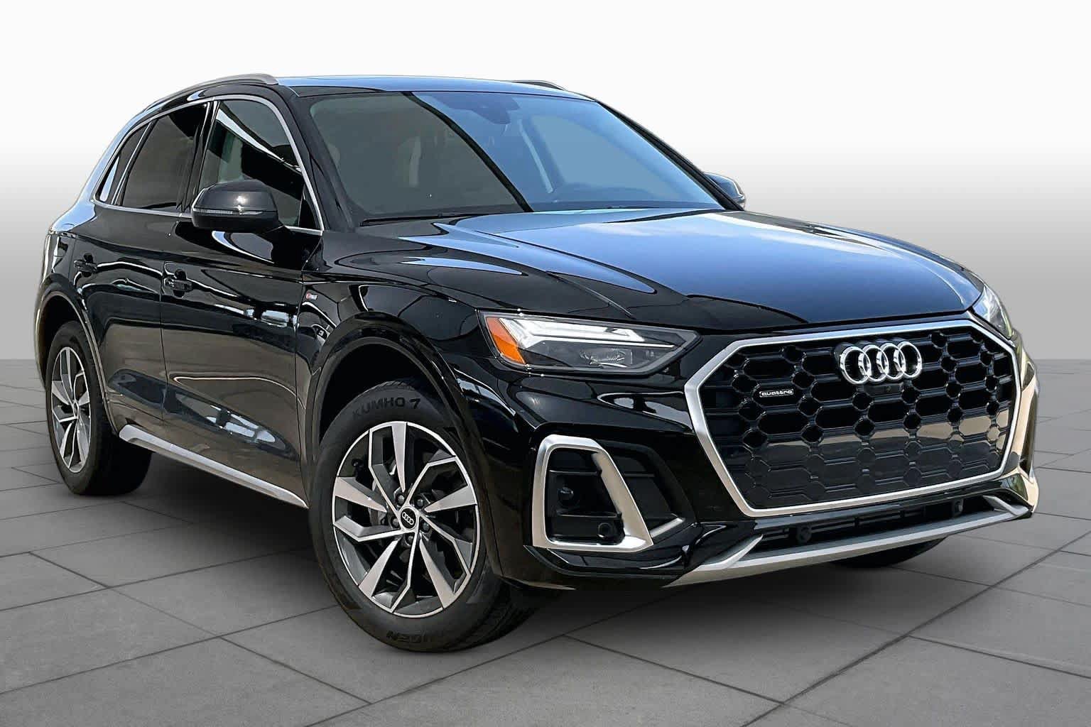 Used 2023 Audi Q5 2.0T Premium Plus w/ Premium Plus Package AWD/4WD image 3