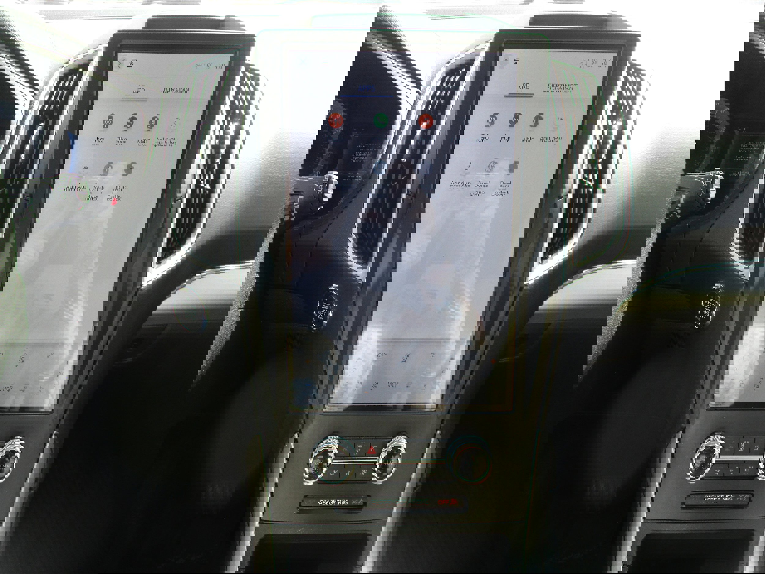 Used 2022 Ford Edge SEL w/ Convenience Package image 15