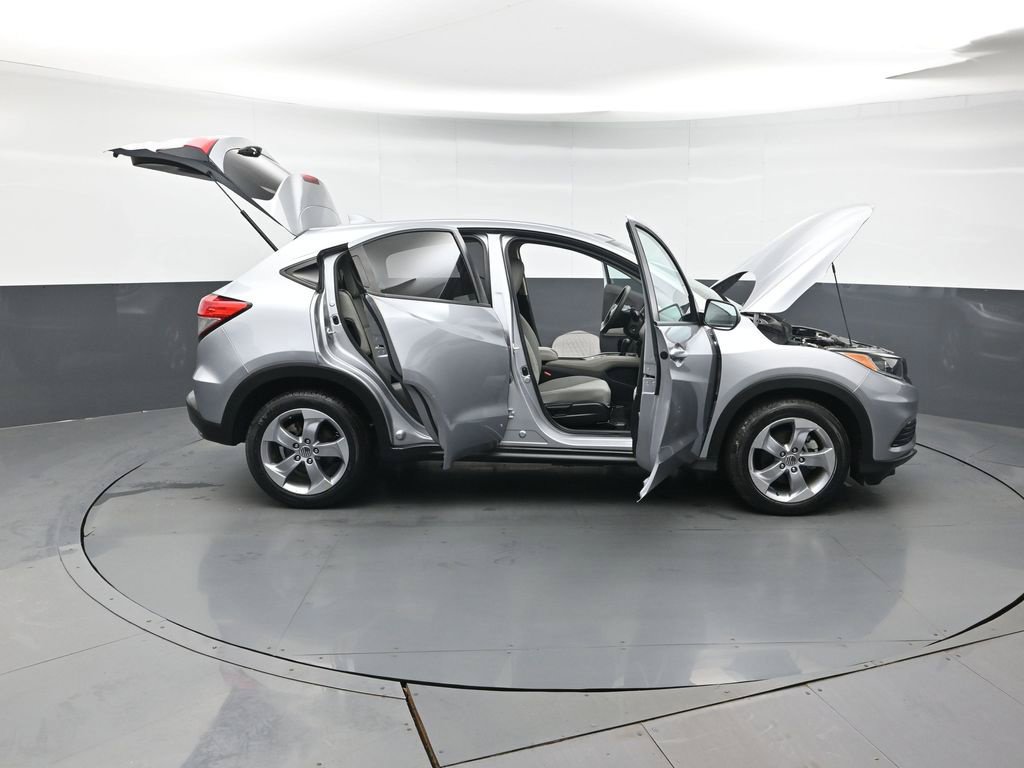 Used 2022 Honda HR-V LX image 47