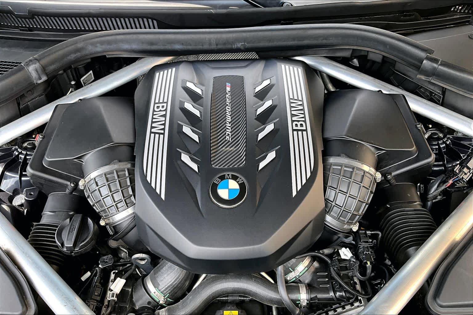 Used 2021 BMW X5 M50i w/ Premium Package AWD/4WD image 33