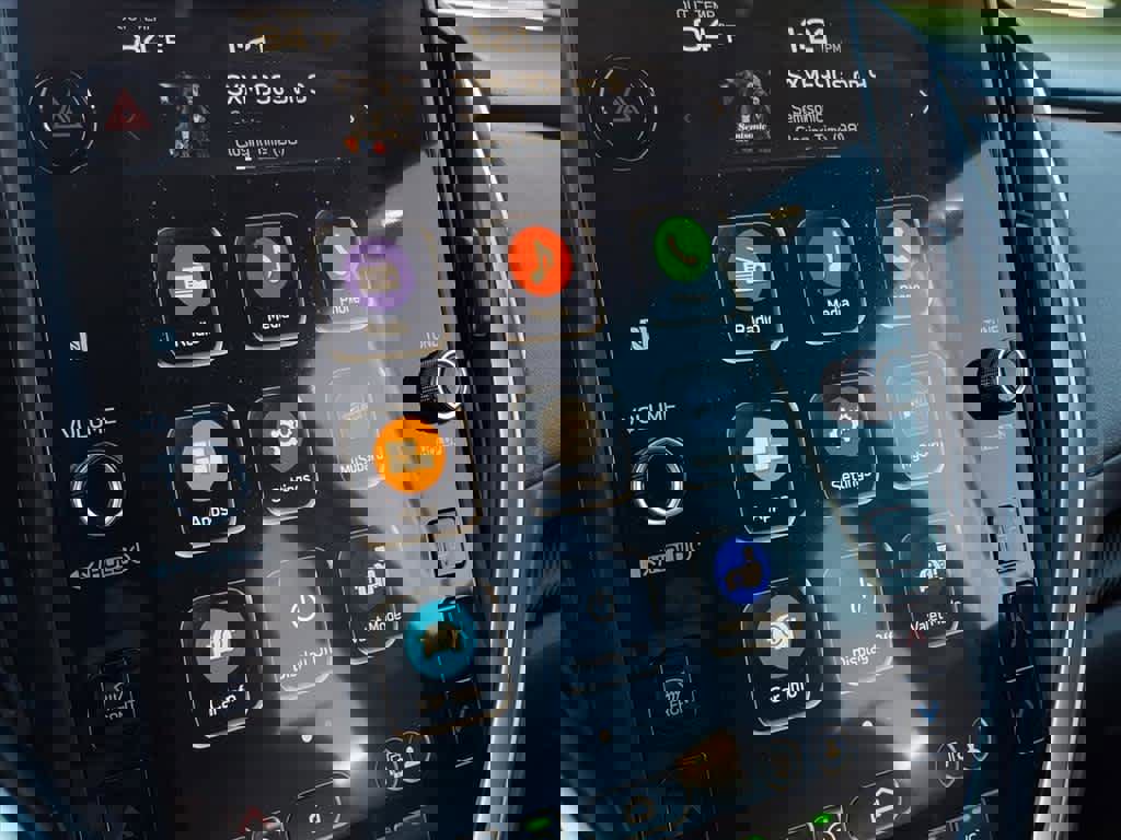 Certified 2025 Subaru Crosstrek 2.0i Premium image 35