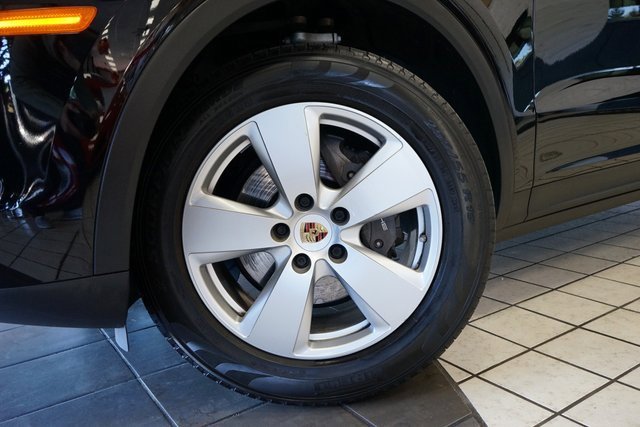 Used 2020 Porsche Cayenne image 55