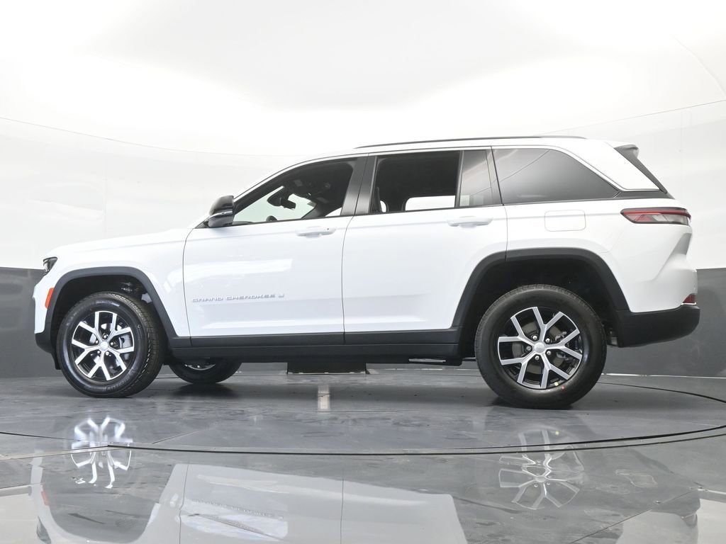 Used 2025 Jeep Grand Cherokee Limited image 57