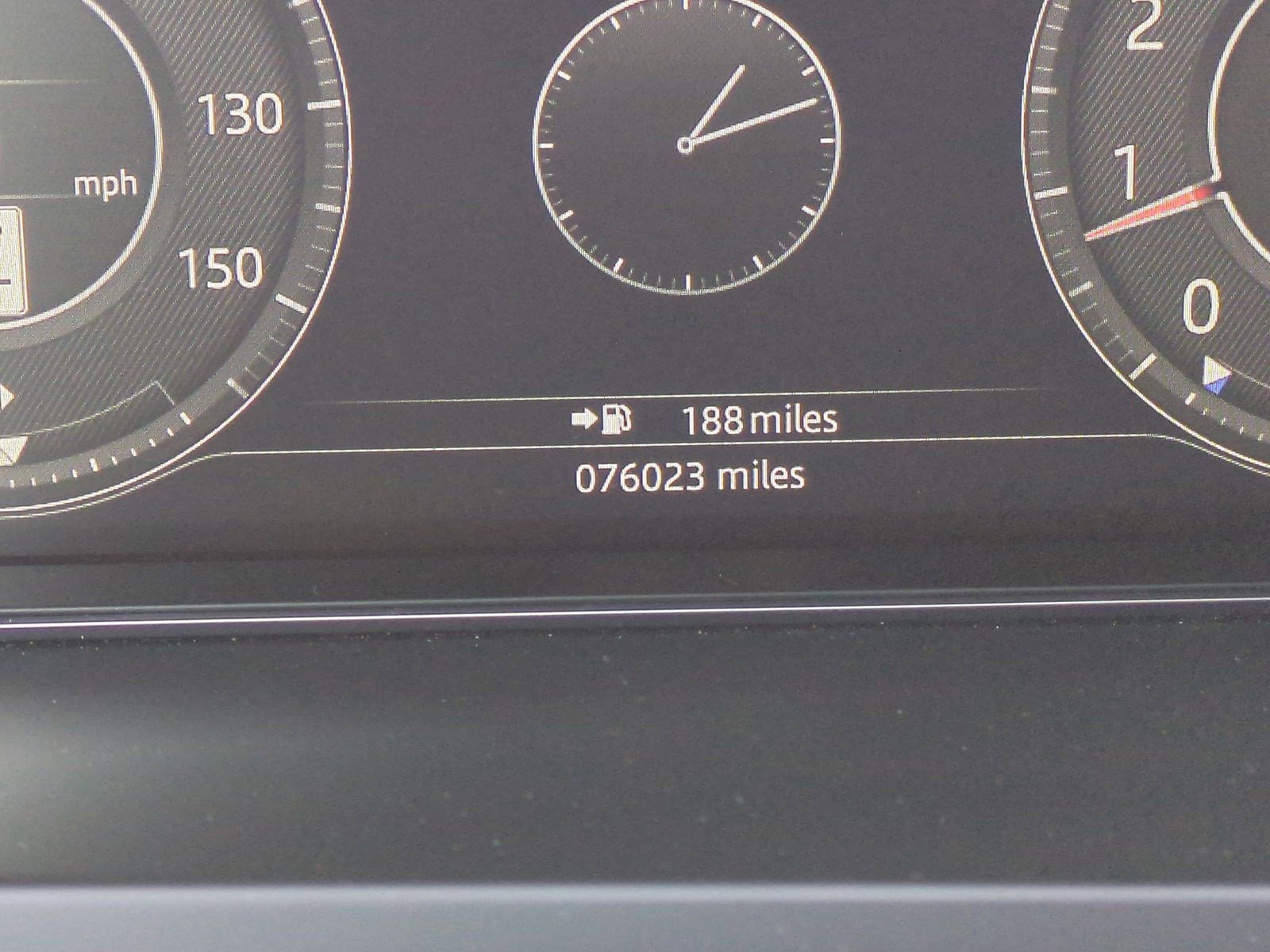 Used 2020 Jaguar E-PACE SE image 22