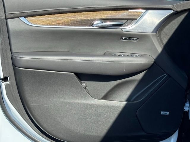 Certified 2024 Cadillac XT6 Premium Luxury w/ Platinum Package image 15