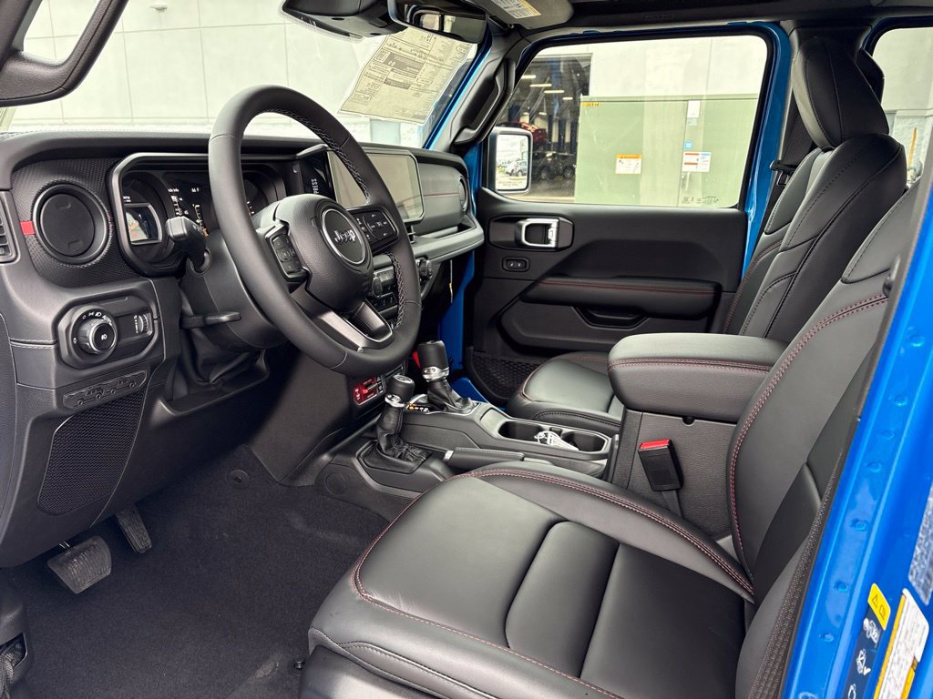 New 2027 Jeep Wrangler Unlimited Rubicon AWD/4WD image 8