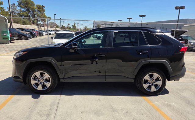 Used 2023 Toyota RAV4 XLE image 9