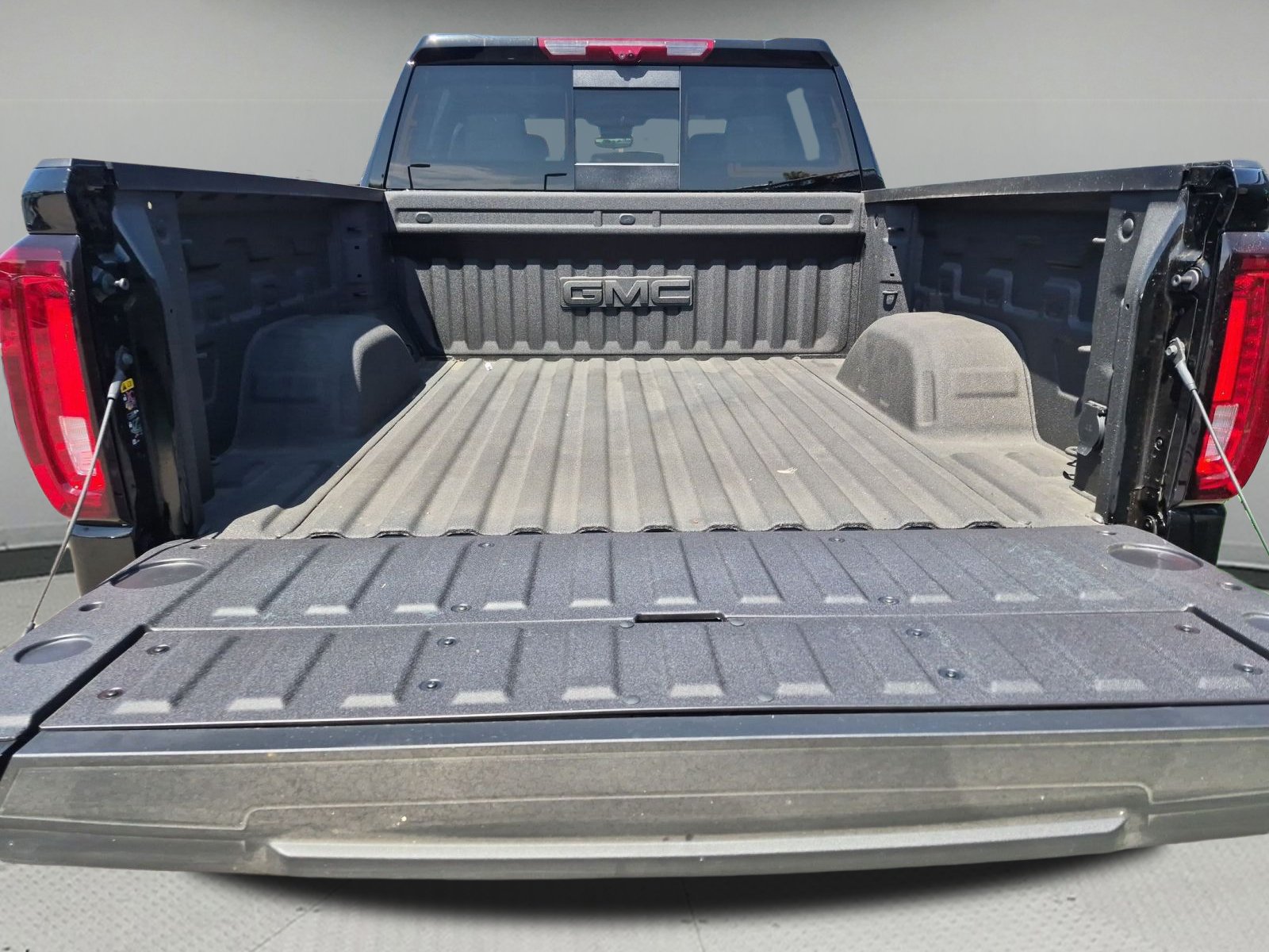 New 2026 GMC Sierra 1500 Denali AWD/4WD image 24