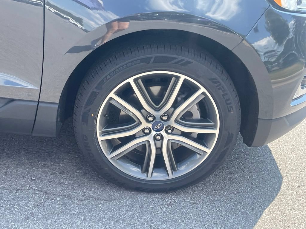 Used 2021 Ford Edge Titanium AWD/4WD image 31