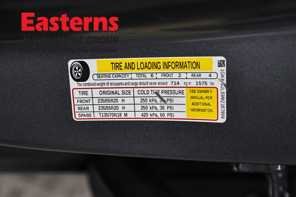 Used 2021 GMC Acadia SLT w/ Preferred Package image 38