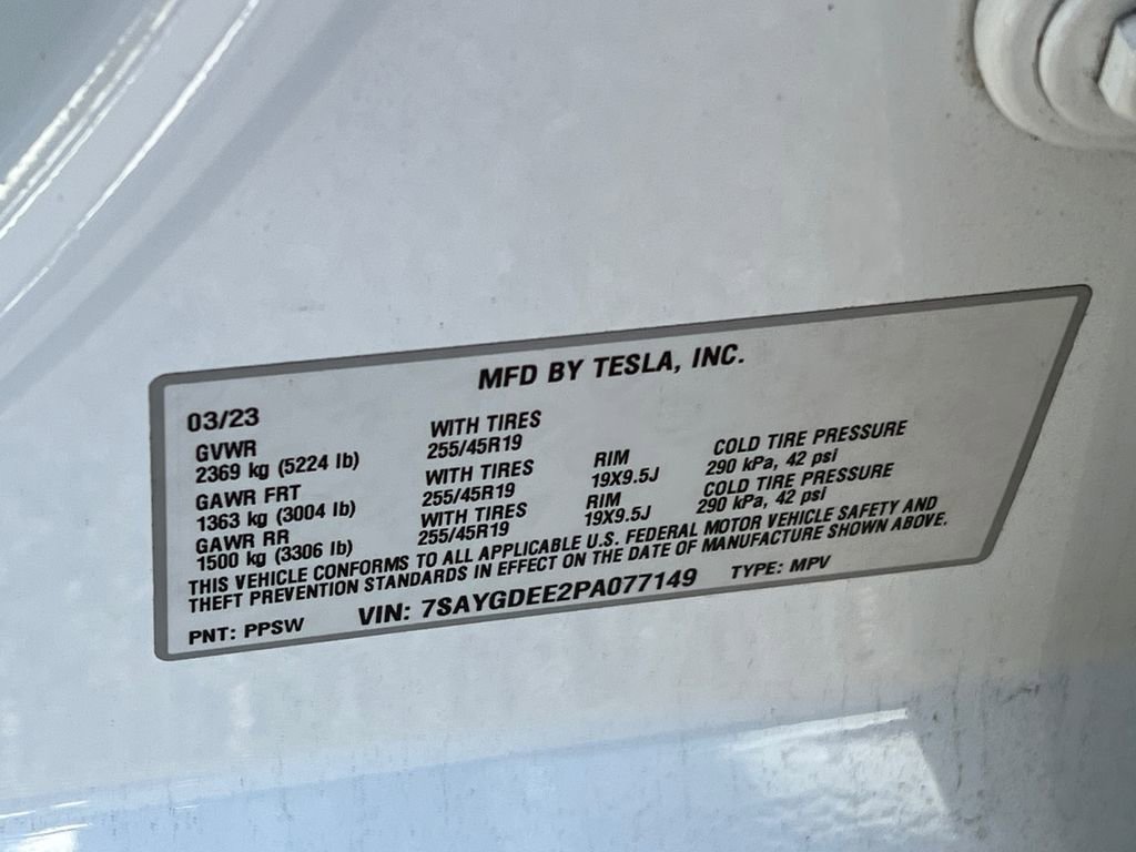 Used 2023 Tesla Model Y Long Range image 27