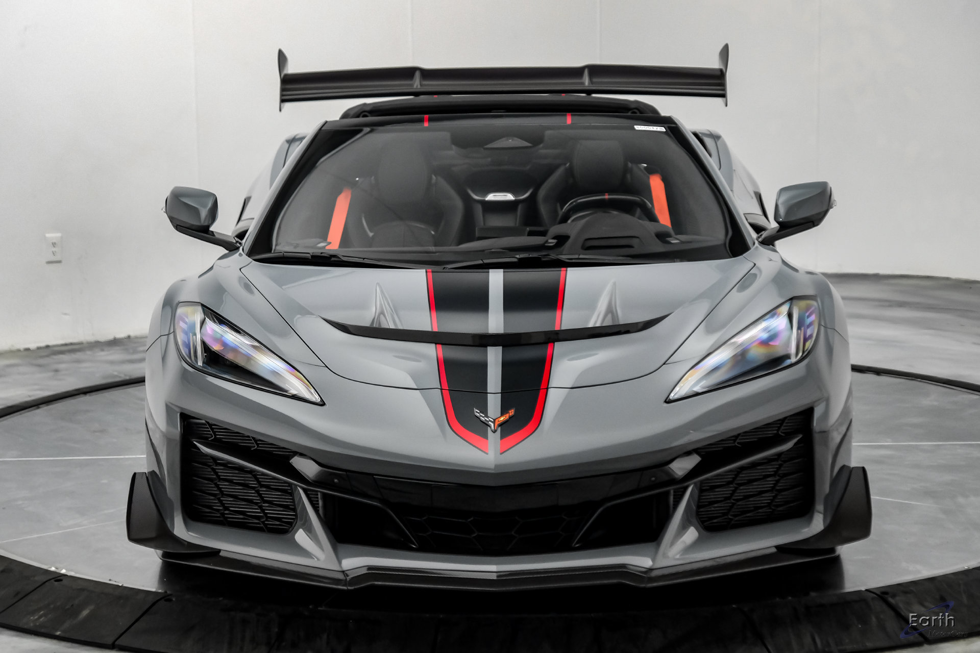 Used 2025 Chevrolet Corvette ZR1 w/ ZR1 Carbon Fiber Aero Package RWD image 39