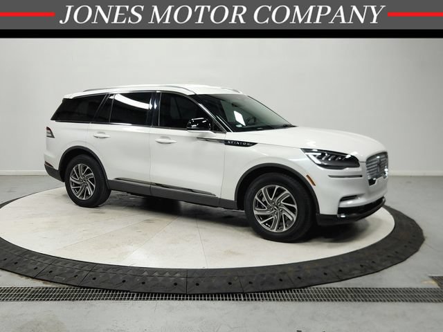 Used 2023 Lincoln Aviator AWD video 1