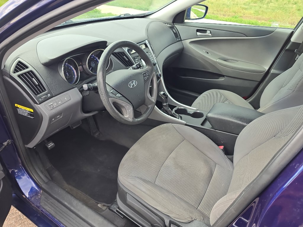Used 2011 Hyundai Sonata GLS image 24