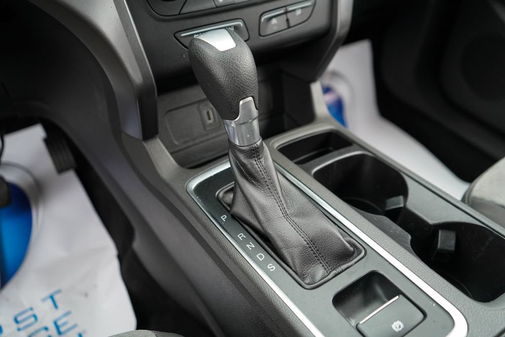 Used 2017 Ford Escape SE FWD image 32