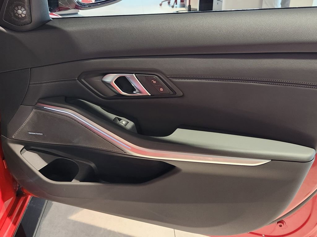 Used 2025 BMW M3 Competition image 16