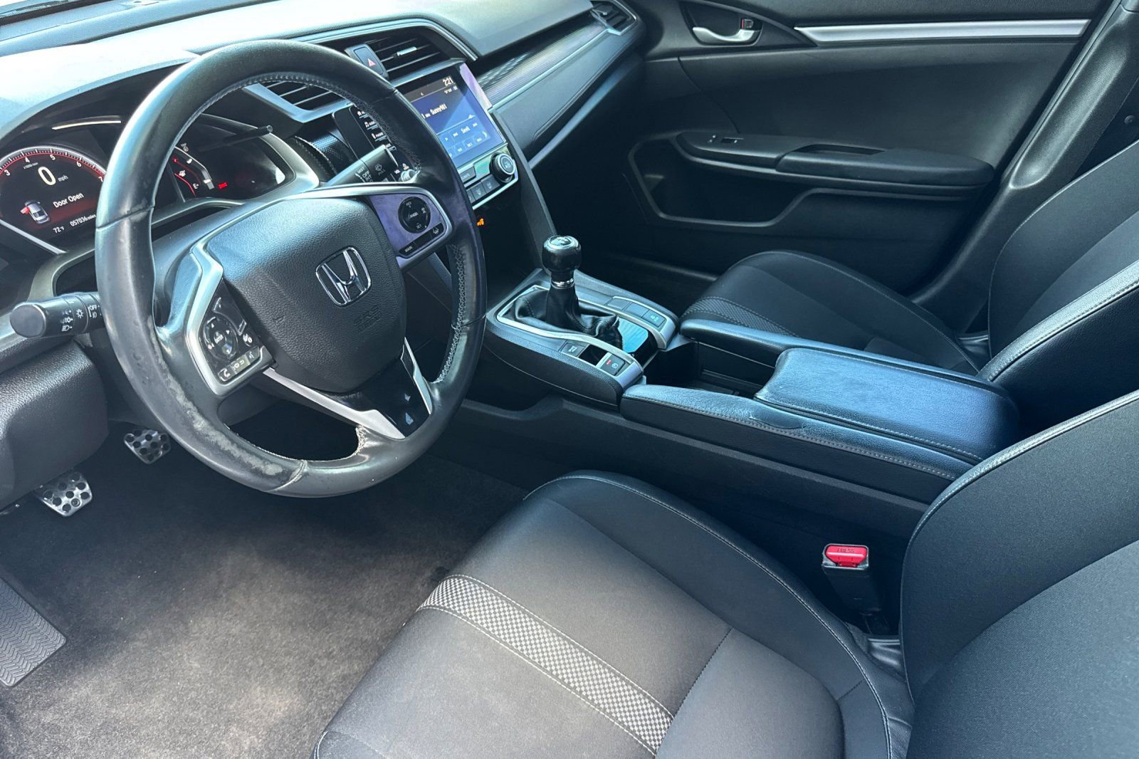 Used 2019 Honda Civic Sport image 10