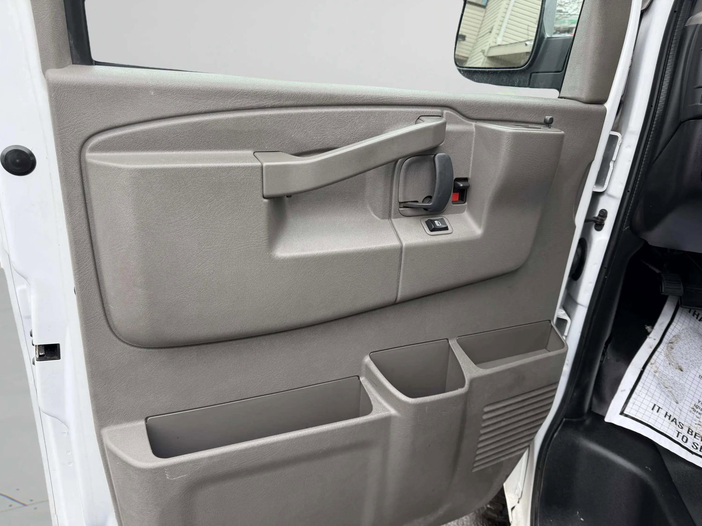 Used 2021 Chevrolet Express 2500 w/ Driver Convenience Package image 14