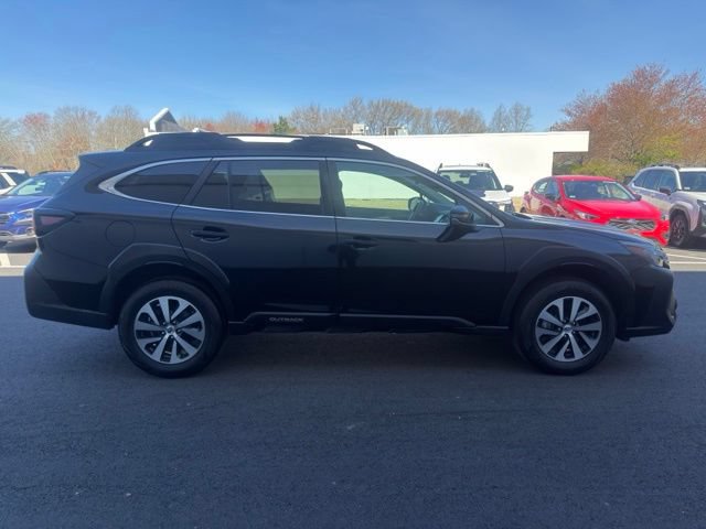 Used 2023 Subaru Outback Premium AWD/4WD image 7