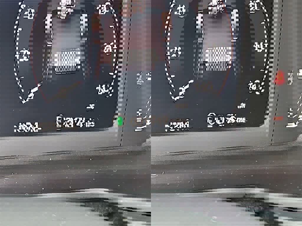 Used 2025 Honda Accord EX-L image 21