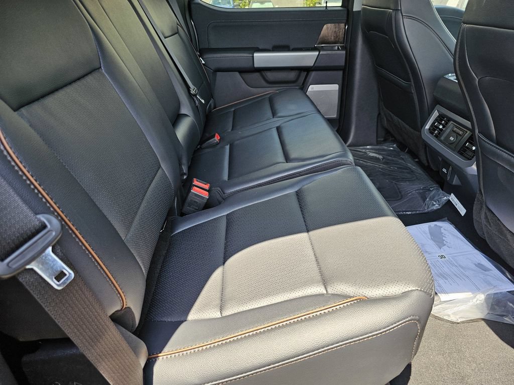 New 2026 Ford F250 Lariat w/ Lariat Premium Package AWD/4WD image 14