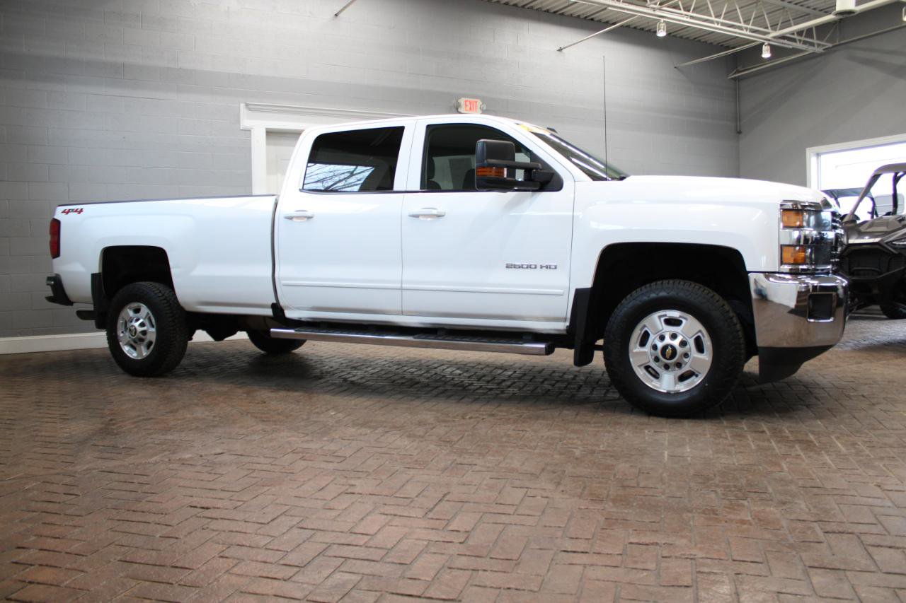 Used 2015 Chevrolet Silverado 2500 LT w/ LT Convenience Package image 7