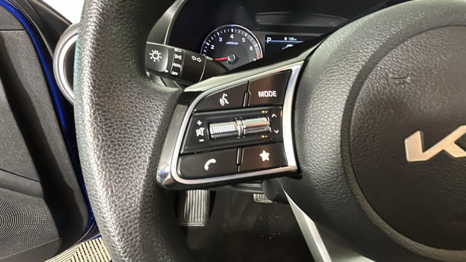 Used 2022 Kia Forte LXS FWD image 19