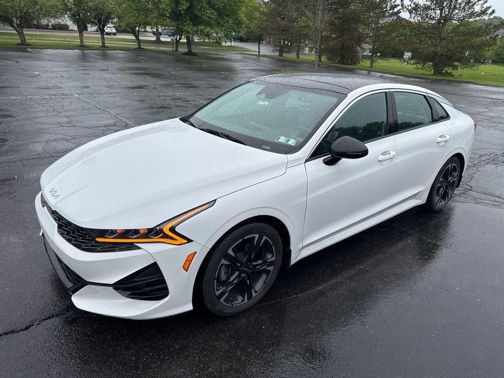 Used 2022 Kia K5 GT-Line w/ GT-Line Awd Premium Package image 3