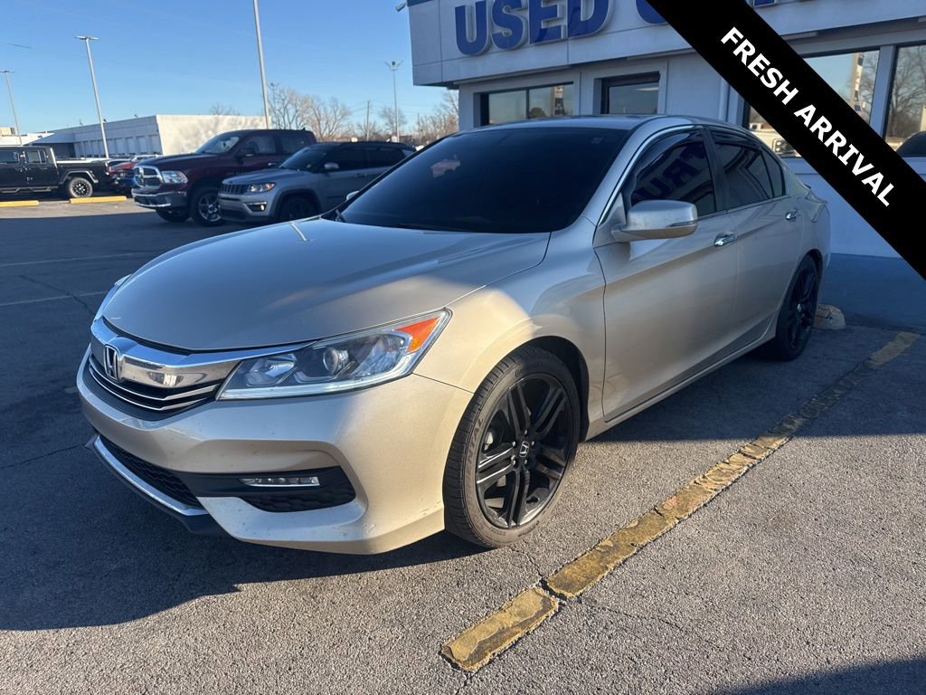 Used 2016 Honda Accord EX-L image 2