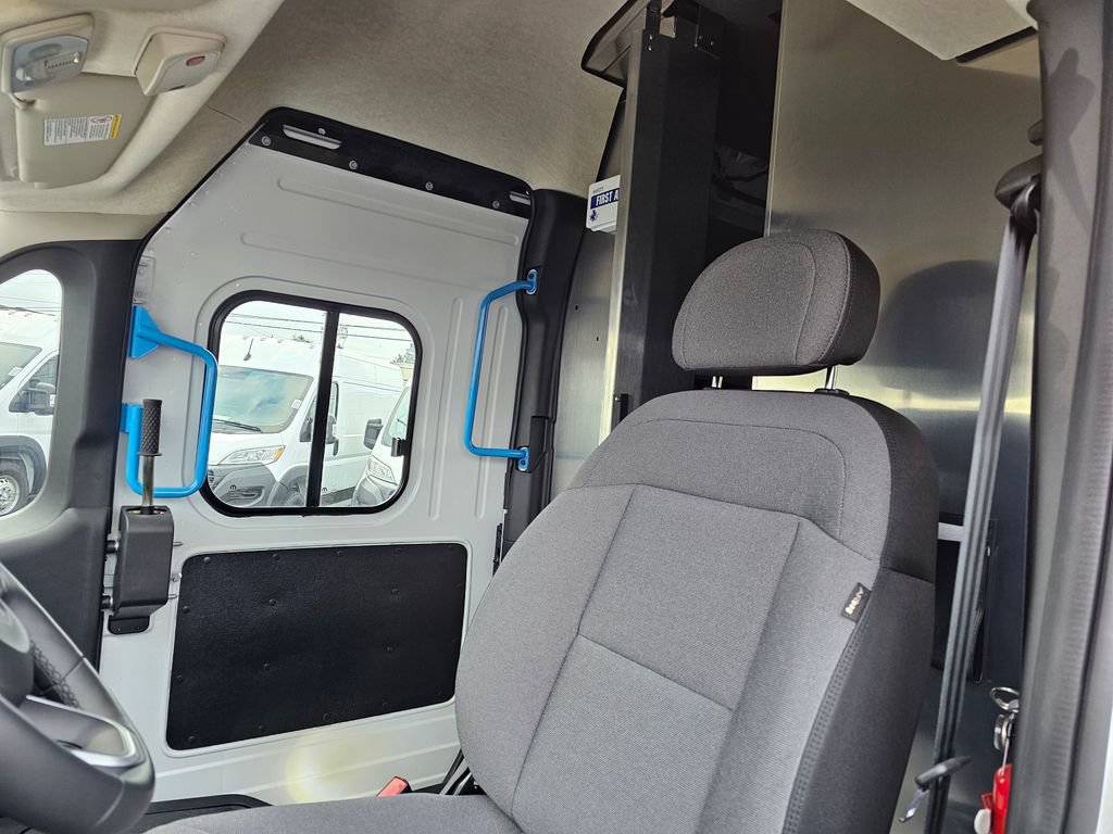 New 2024 RAM ProMaster 3500 w/ Delivery Van Package FWD image 20