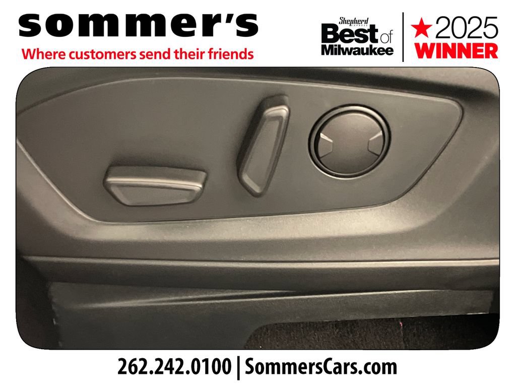 Used 2024 Ford Explorer Limited w/ Limited Technology Package AWD/4WD image 10