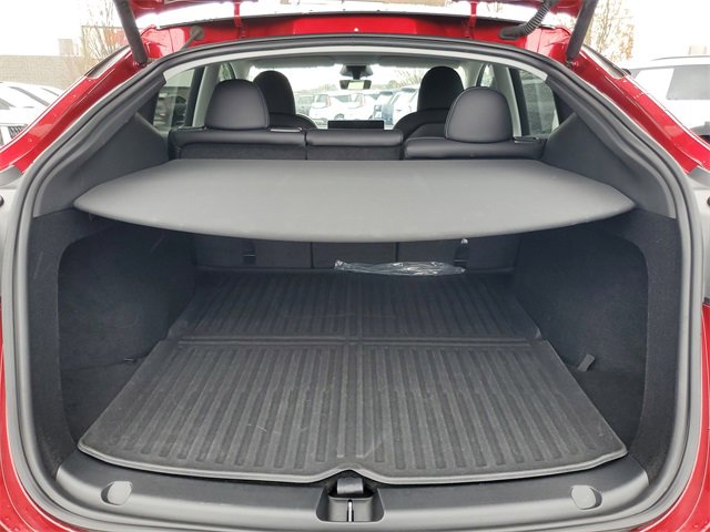 Used 2024 Tesla Model Y Long Range image 8