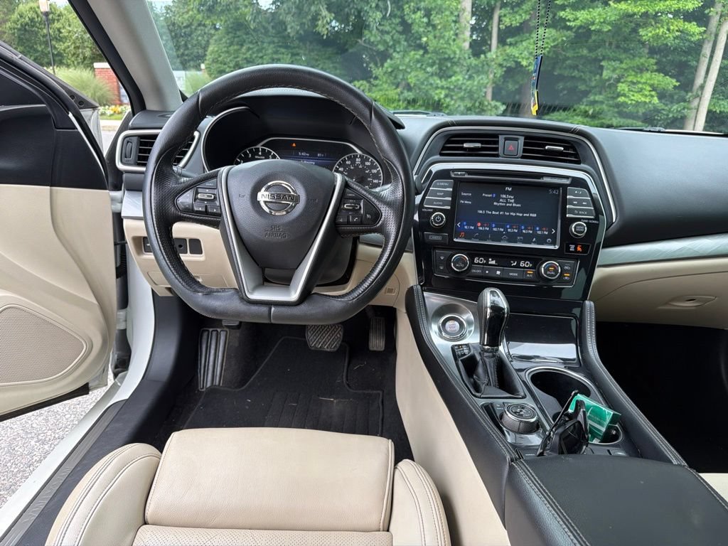 Used 2016 Nissan Maxima 3.5 SV FWD image 9