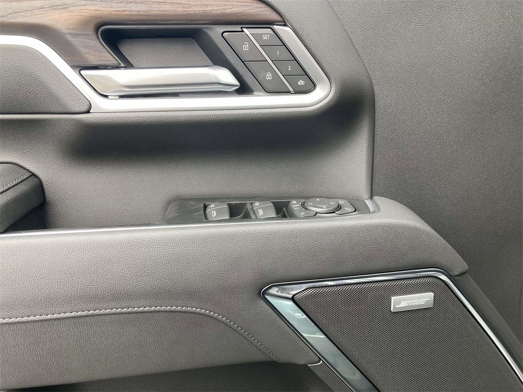 New 2026 GMC Sierra 2500 SLT w/ SLT Convenience Package image 15