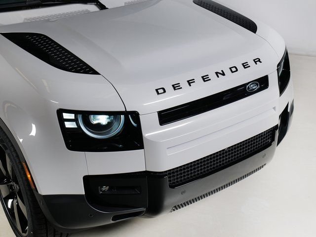 New 2026 Land Rover Defender 110 S AWD/4WD image 28