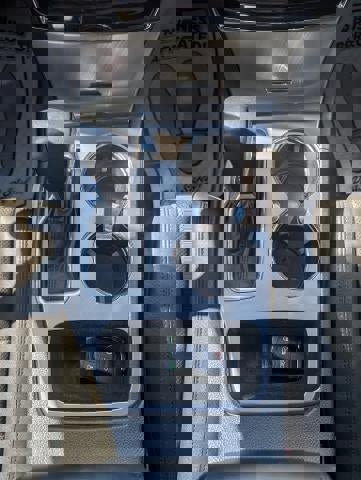 Used 2021 Jeep Grand Cherokee Laredo X image 17