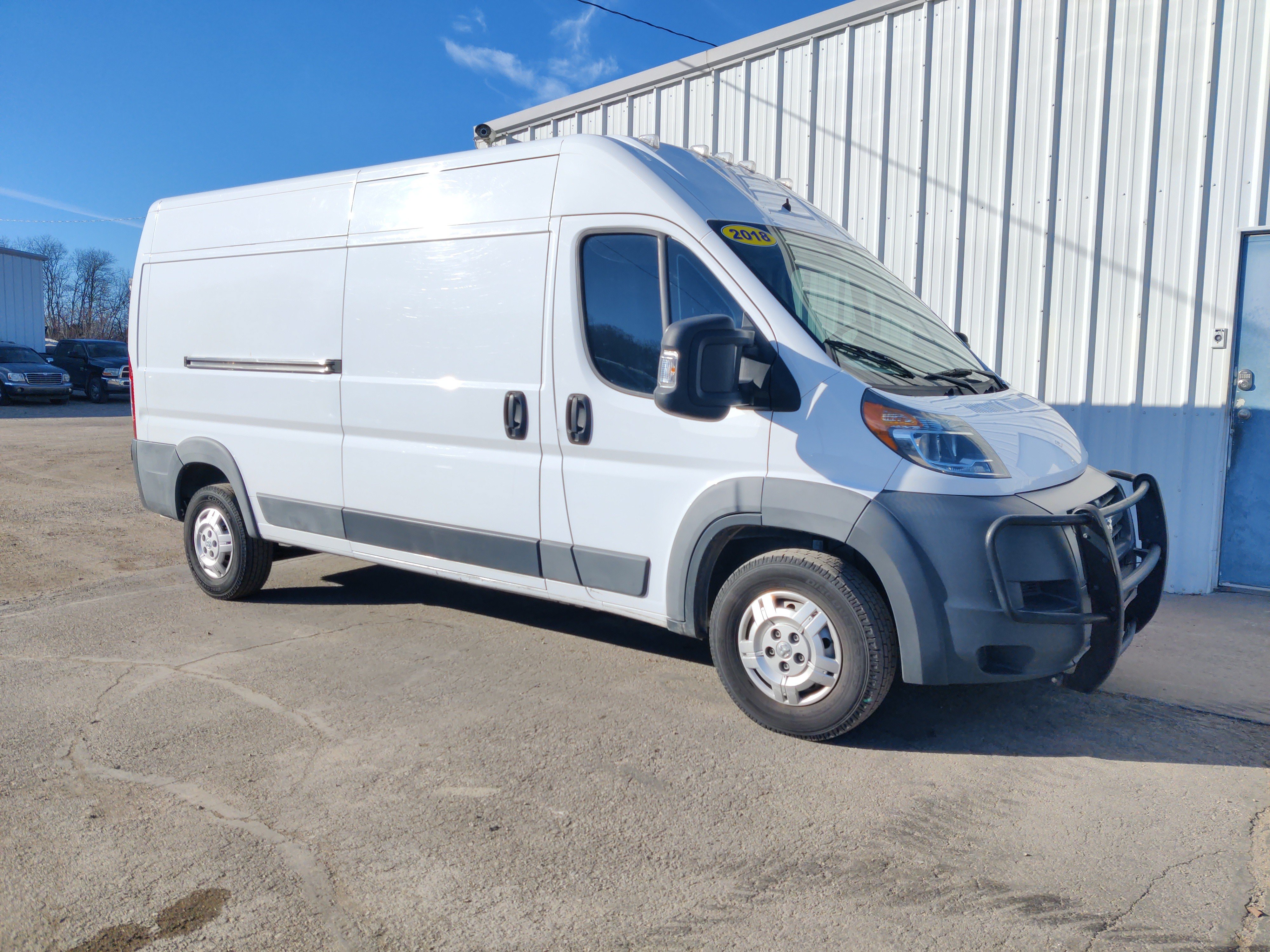 Used 2018 RAM ProMaster 2500 w/ Interior Convenience Group FWD image 2