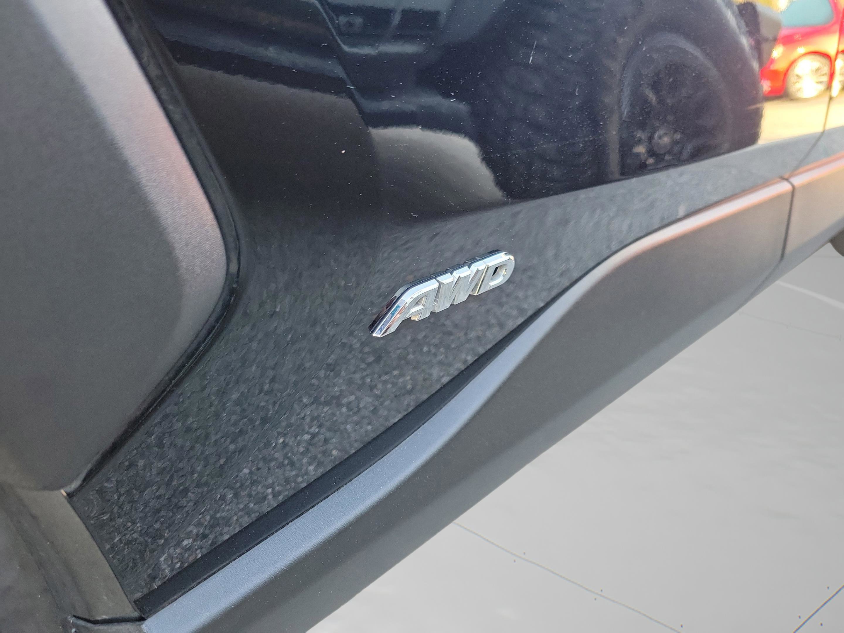 Certified 2022 Toyota RAV4 XLE Premium image 16