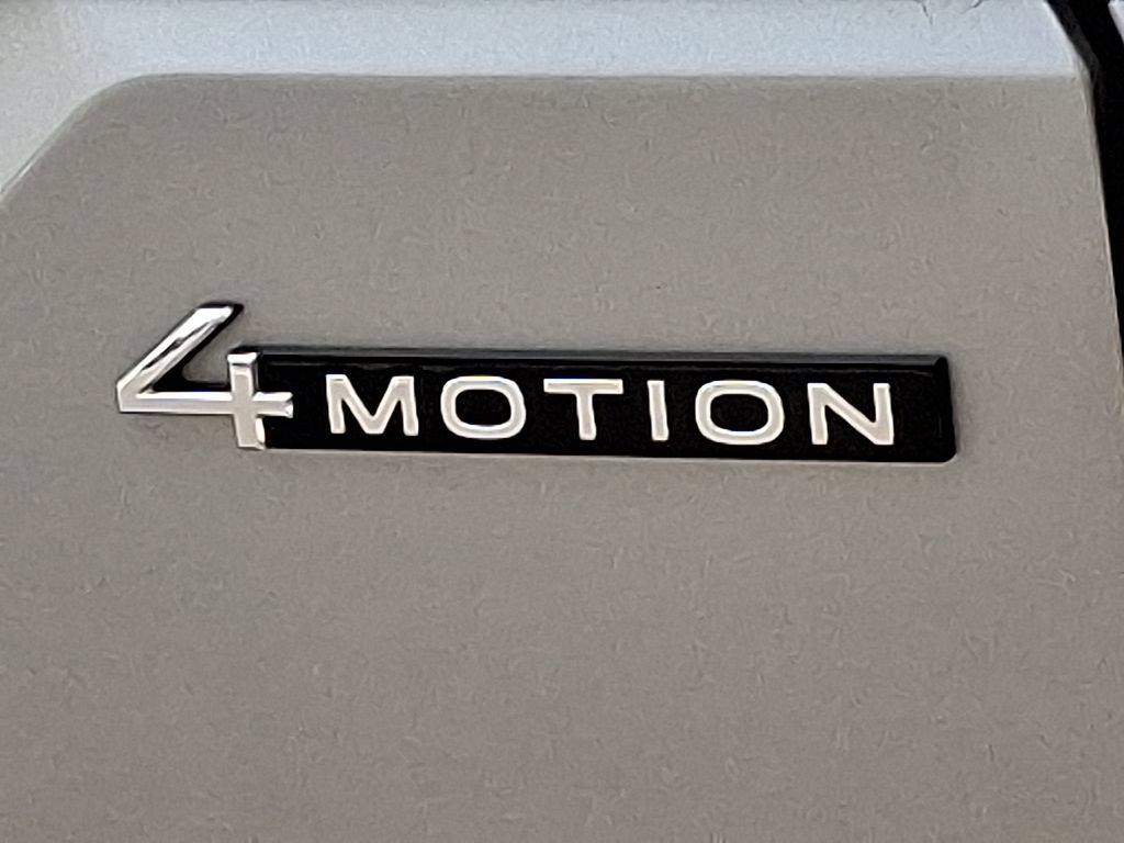 Used 2024 Volkswagen Atlas SEL AWD/4WD image 30