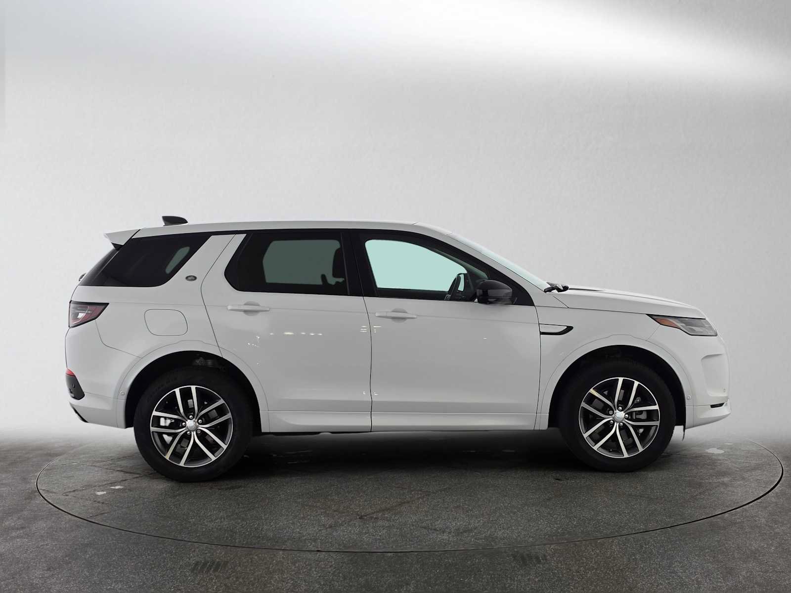 Used 2025 Land Rover Discovery Sport S AWD/4WD image 6