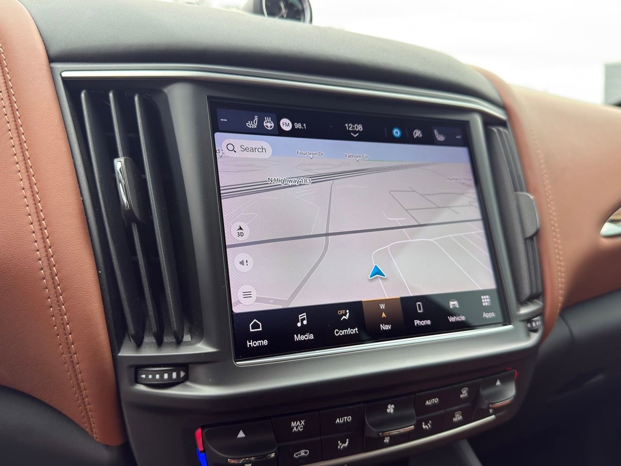 Used 2022 Maserati Levante Modena S image 24