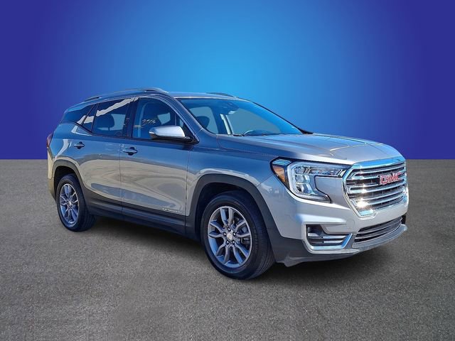 Used 2024 GMC Terrain SLT image 3