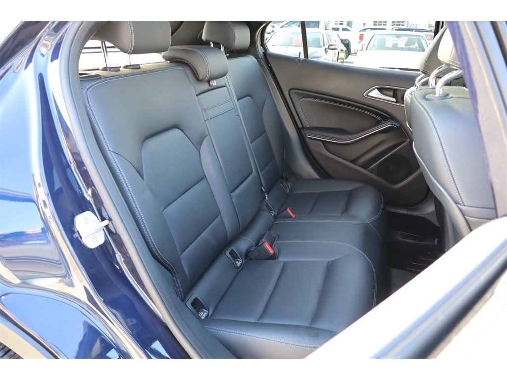 Used 2017 Mercedes-Benz GLA 250 4MATIC image 14