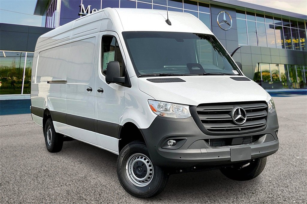 New 2025 Mercedes-Benz Sprinter 2500