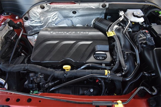 Certified 2024 Chevrolet Trax LT w/ Driver Confidence Package image 32