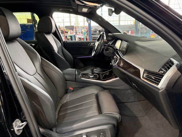 Used 2021 BMW X5 xDrive40i w/ Premium Package AWD/4WD image 10