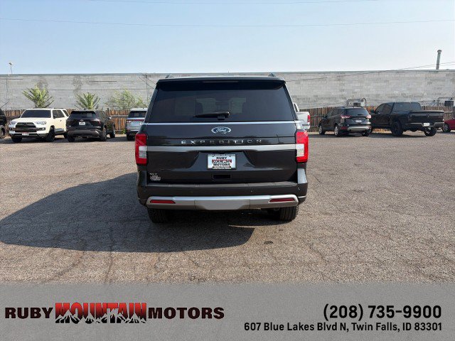 Used 2024 Ford Expedition XLT AWD/4WD image 6