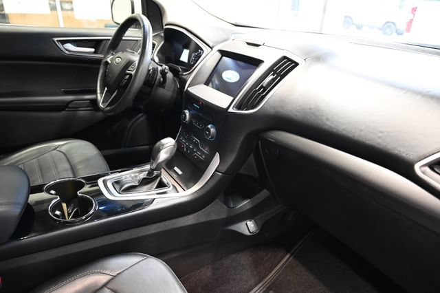 Used 2016 Ford Edge SEL w/ Equipment Group 201A AWD/4WD image 13