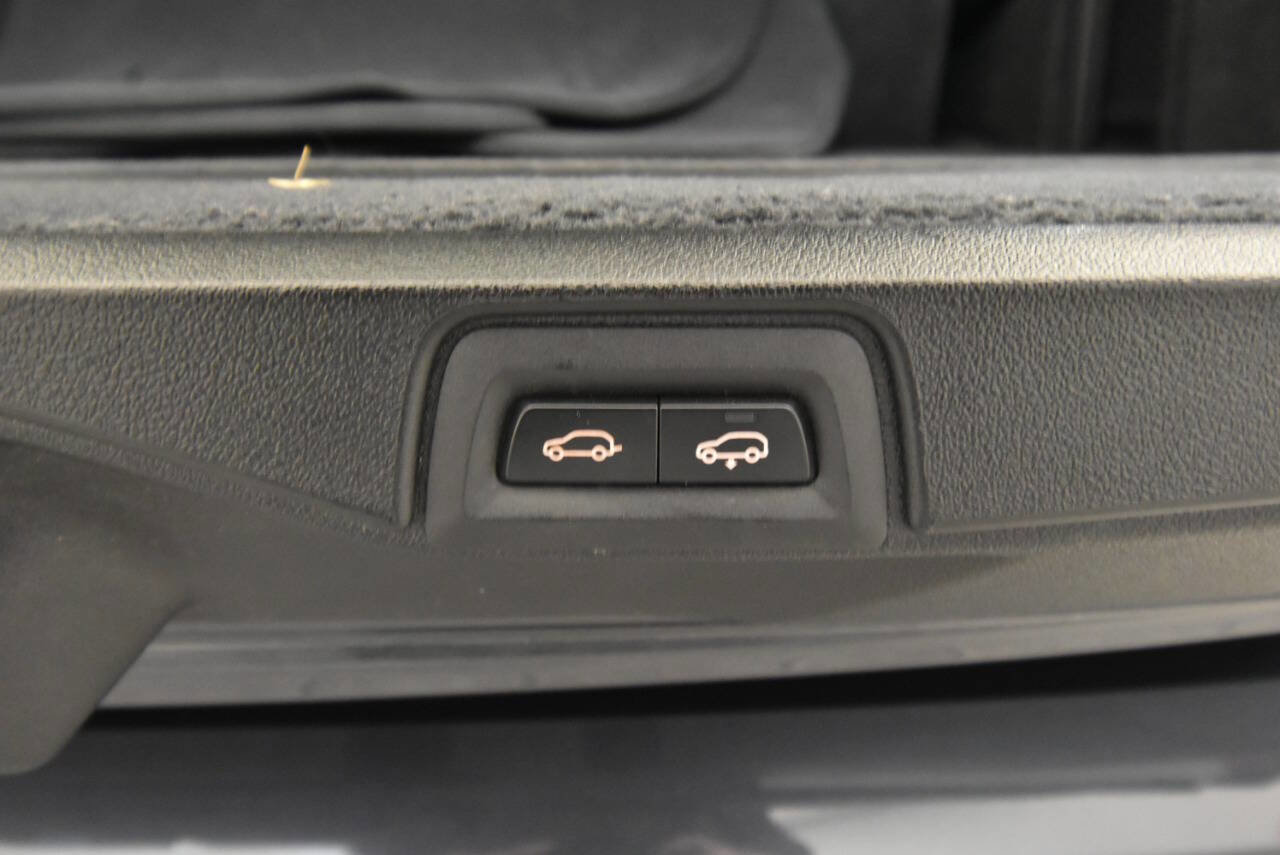 Used 2020 BMW X7 xDrive40i w/ Premium Package image 38